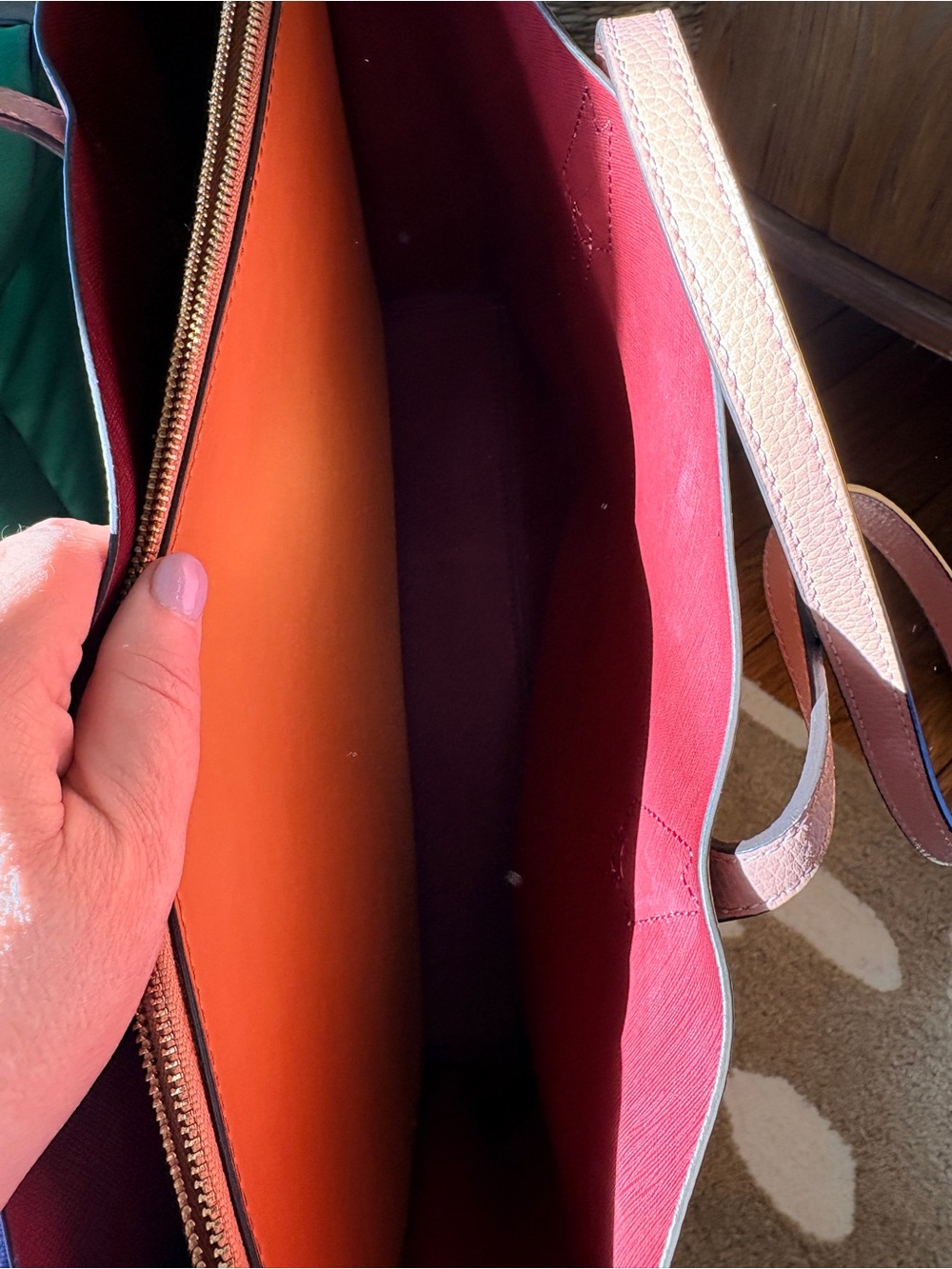 Tory Burch Perry Triple-Compartment Tote Bag in Soft Pink - Pebbled Leather - Picture 4 of 6